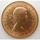 Elizabeth II (1952-2022) 1 Sovereign 1958 Obverse 1st portrait of Queen Elizabeth II laureate