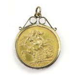 A 1912 gold full sovereign in a 9ct gold pendant mount, weight 9.5gms Condition Report:Available