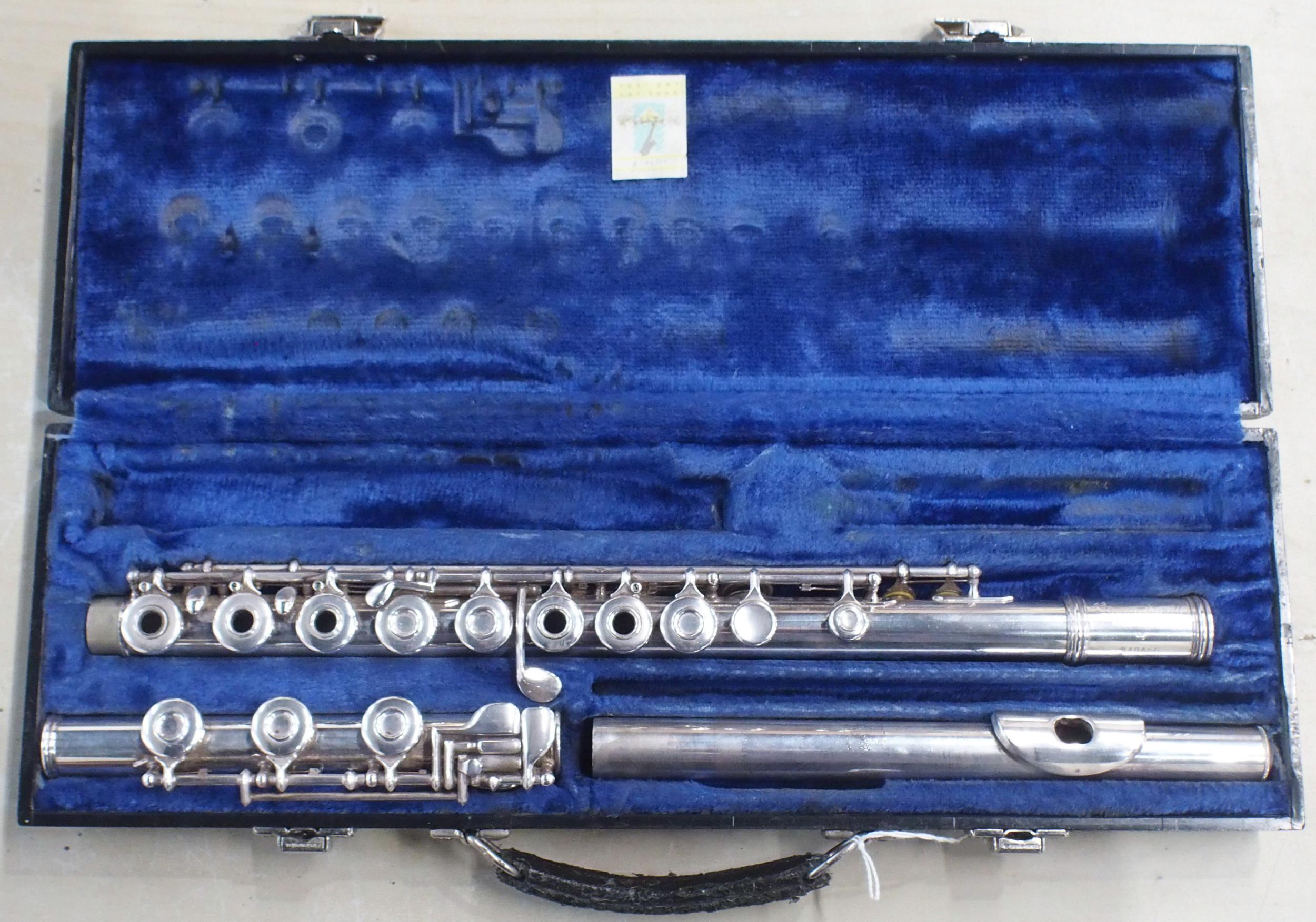 Gemeinhardt Model M3 Open-Hole Flute Silver serial number 348456 with Gemeinhardt fitted case