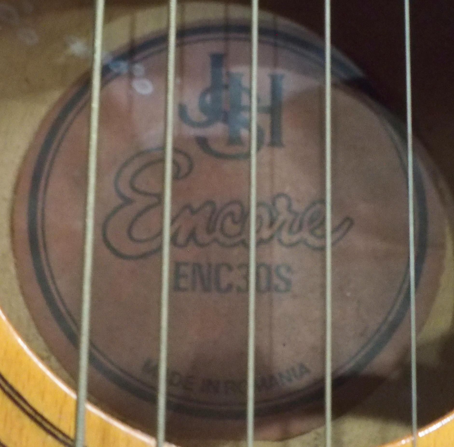 An Encore JSH acoustic guitar serial number ENC 30S made in Romania   Condition Report:Available - Image 4 of 5