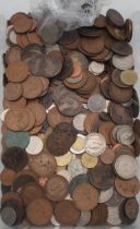 A quantity of worldwide coinage Condition Report:Available upon request