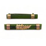 Two New Zealand jade bar brooches mounted with 9ct and yellow metal, length of the longest 5.3cm,