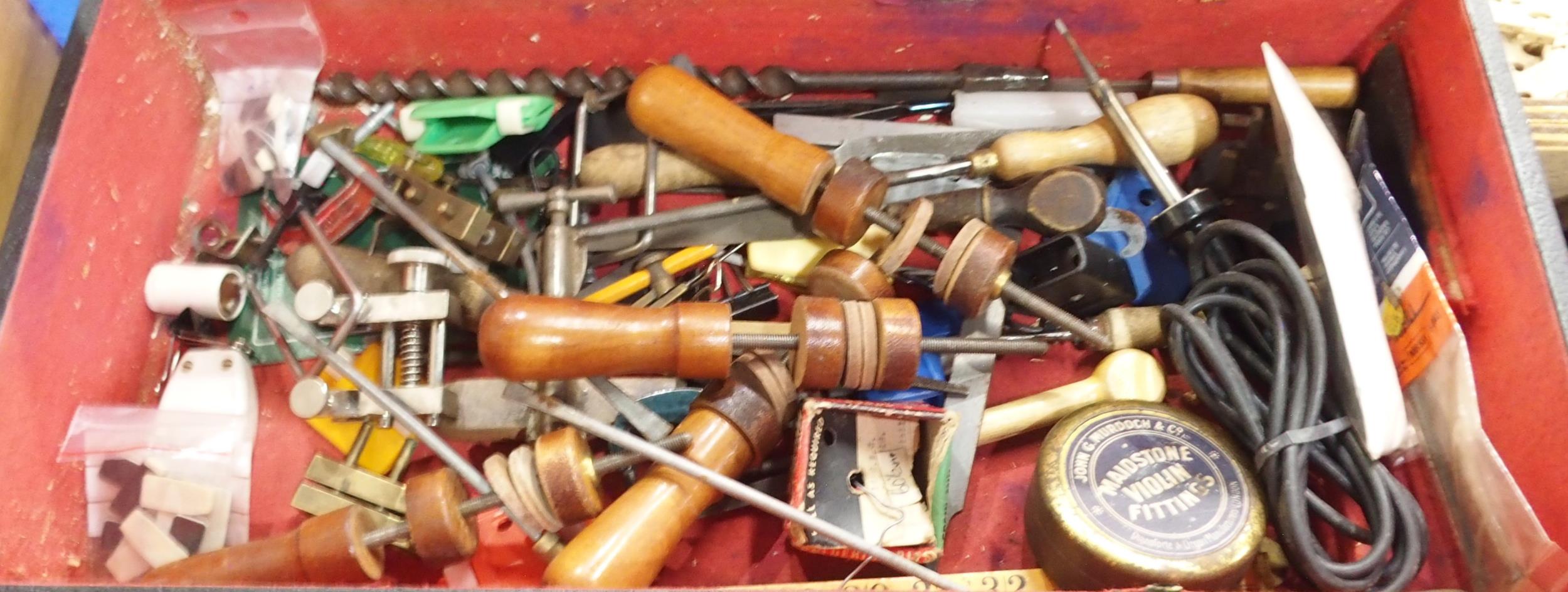 A lot comprising the contents of a luthier's workshop to include various violin parts, violin makers - Image 4 of 6