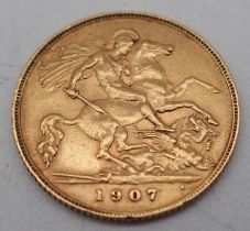 EDWARD VII ½ Sovereign 1907 Obverse portrait of King Edward VII facing right legend around