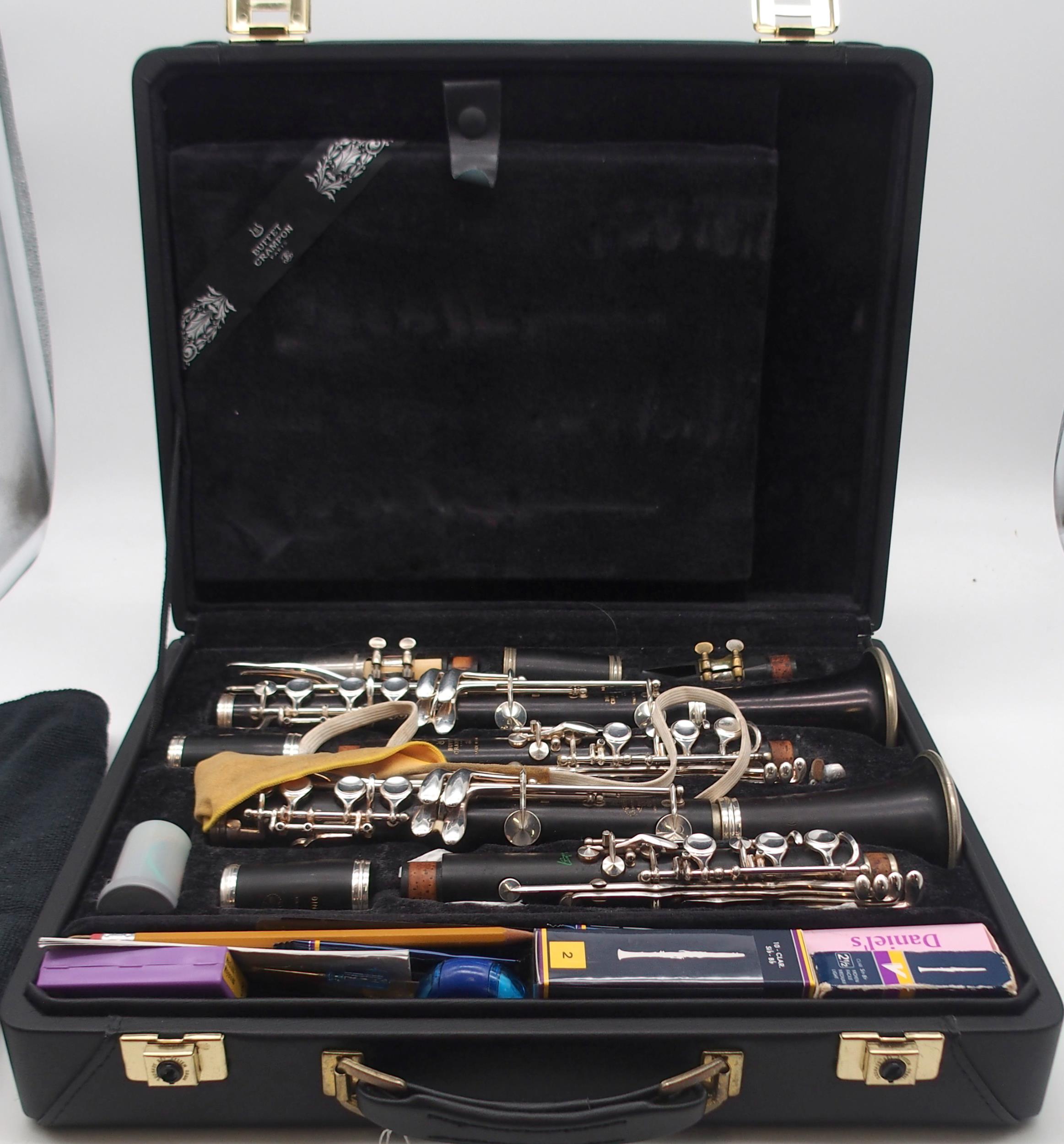 Buffet Crampton Paris Clarinet Set of Two. A pair of clarinets; Buffet Bb Clarinet RC GL LP - Image 2 of 16