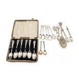 A cased set of Scottish silver teaspoons, by John D McAllister, Glasgow, the finials modelled as