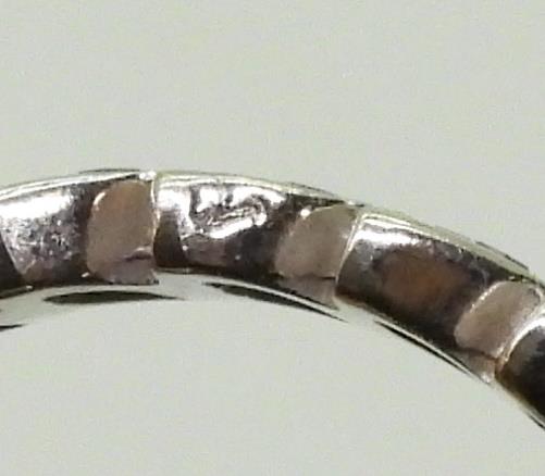 An unusual French 18ct gold, leaf design full eternity ring set with estimated approx 0.40cts of - Image 3 of 3