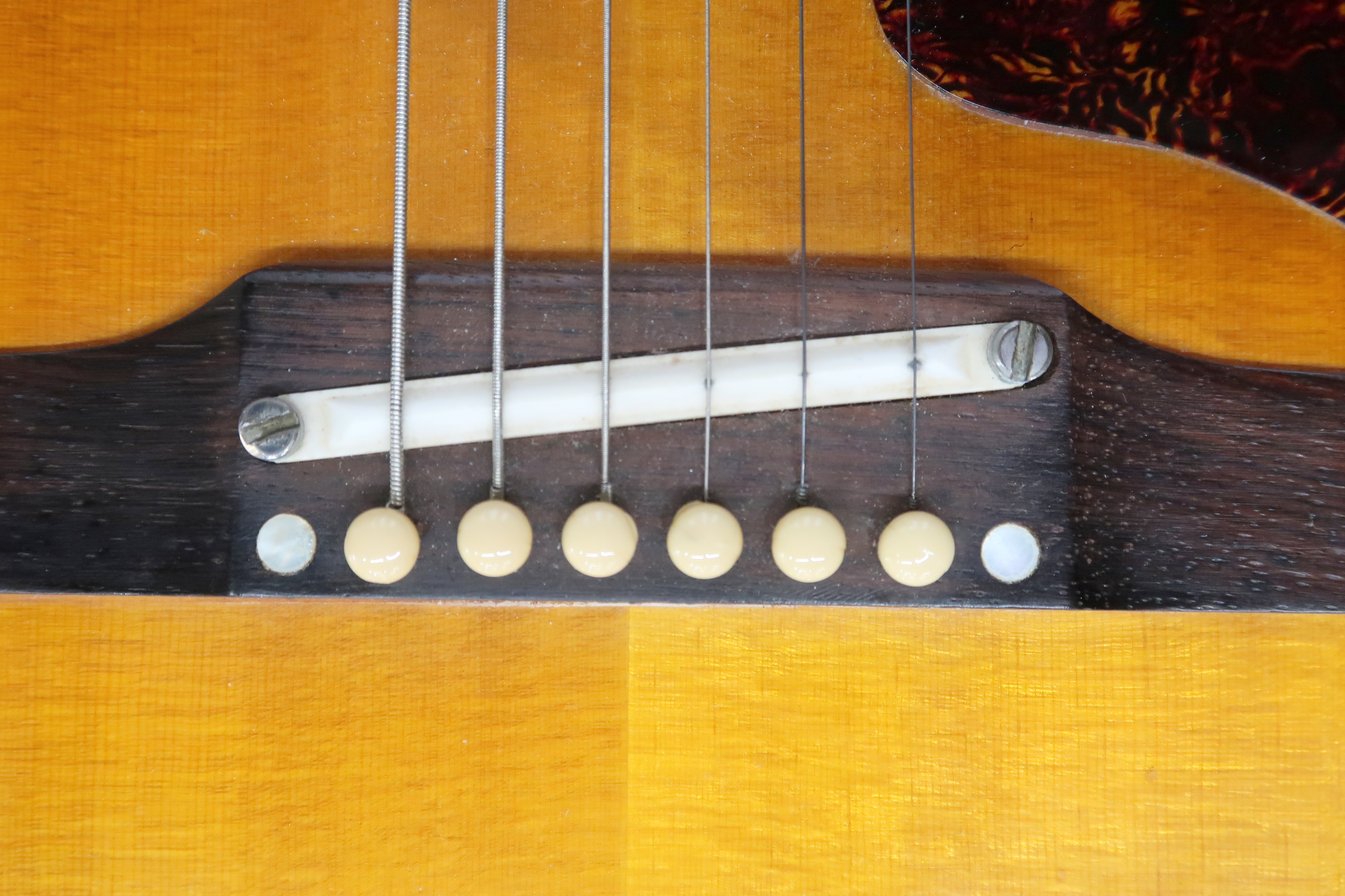 GIBSON a Gibson J160E electro acoustic guitar in dark sunburst serial number 890922 circa 1969 - Image 34 of 39