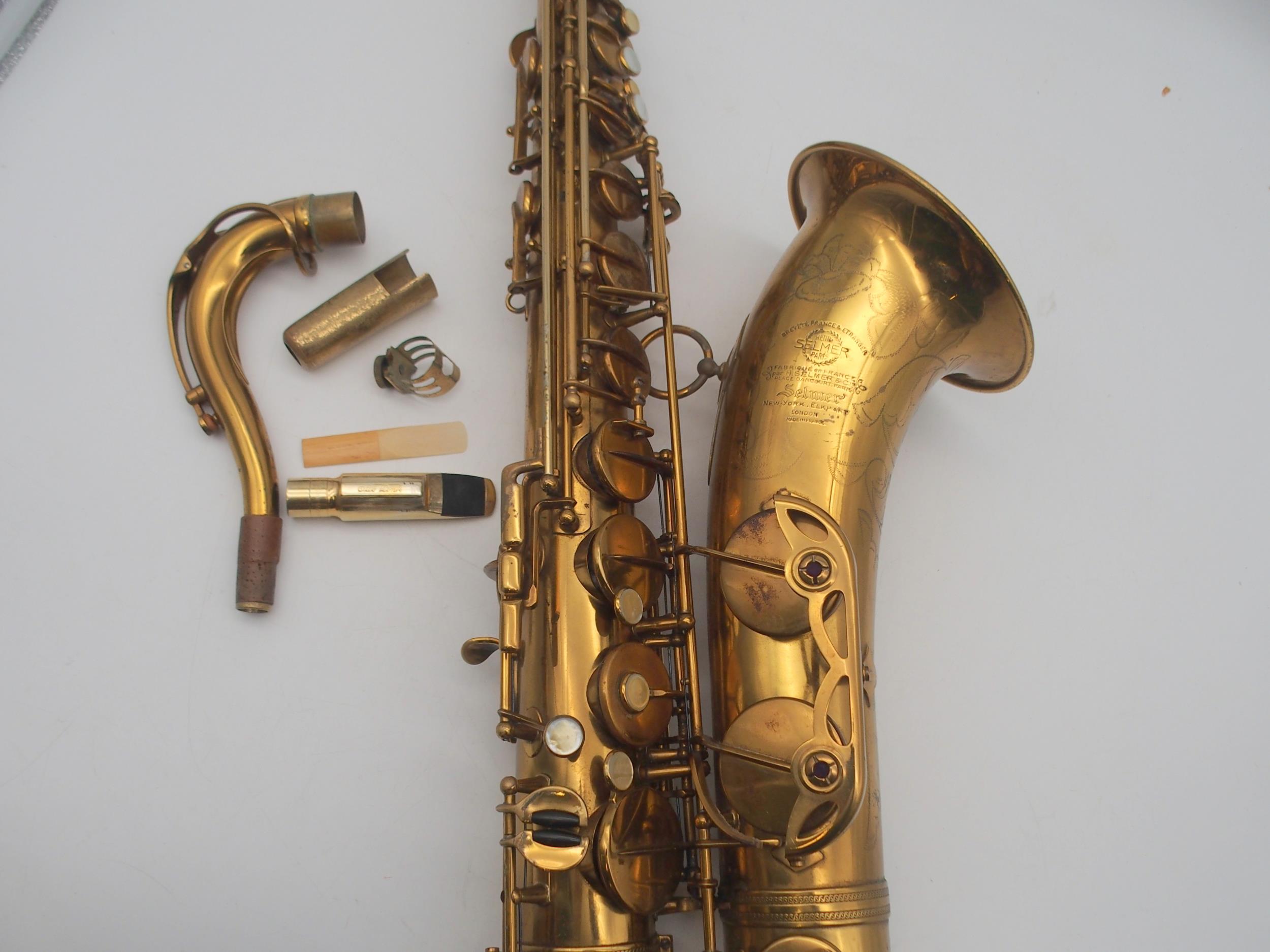 **WITHDRAWN** Pennsylvania Special Baritone Saxophone serial number 261180 engraved "Pensyl - Image 15 of 33