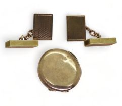 A pair of 9ct gold cufflinks, together with a 9ct gold back of a watch (af), weight together 5.