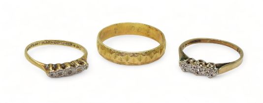 An 18ct gold fancy wedding band, size V, weight 3.5gms, together with an 18ct gold five-stone