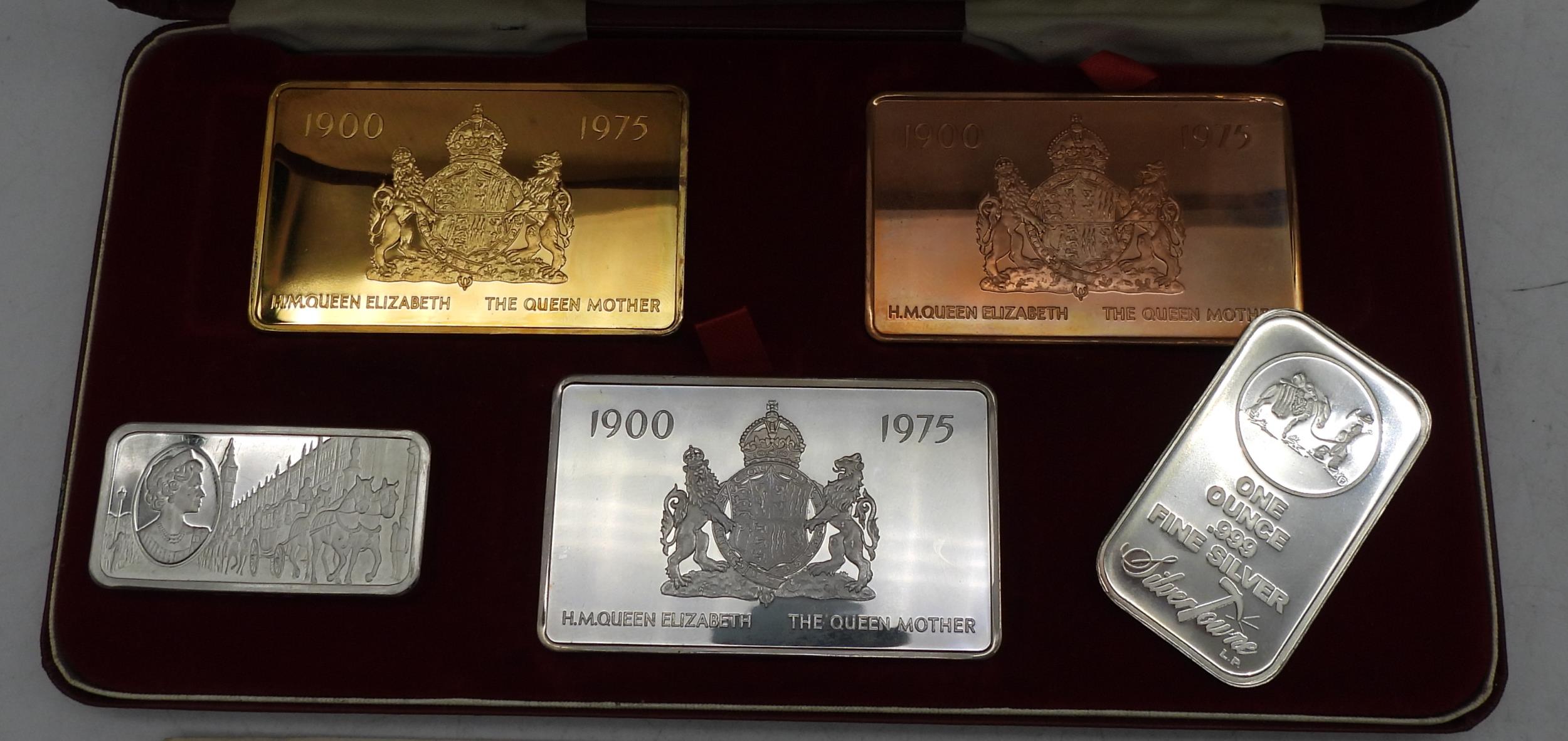 BULLION a lot comprising a cased set of commemorative tablets celebrating the 75th birthday of Her - Image 3 of 6