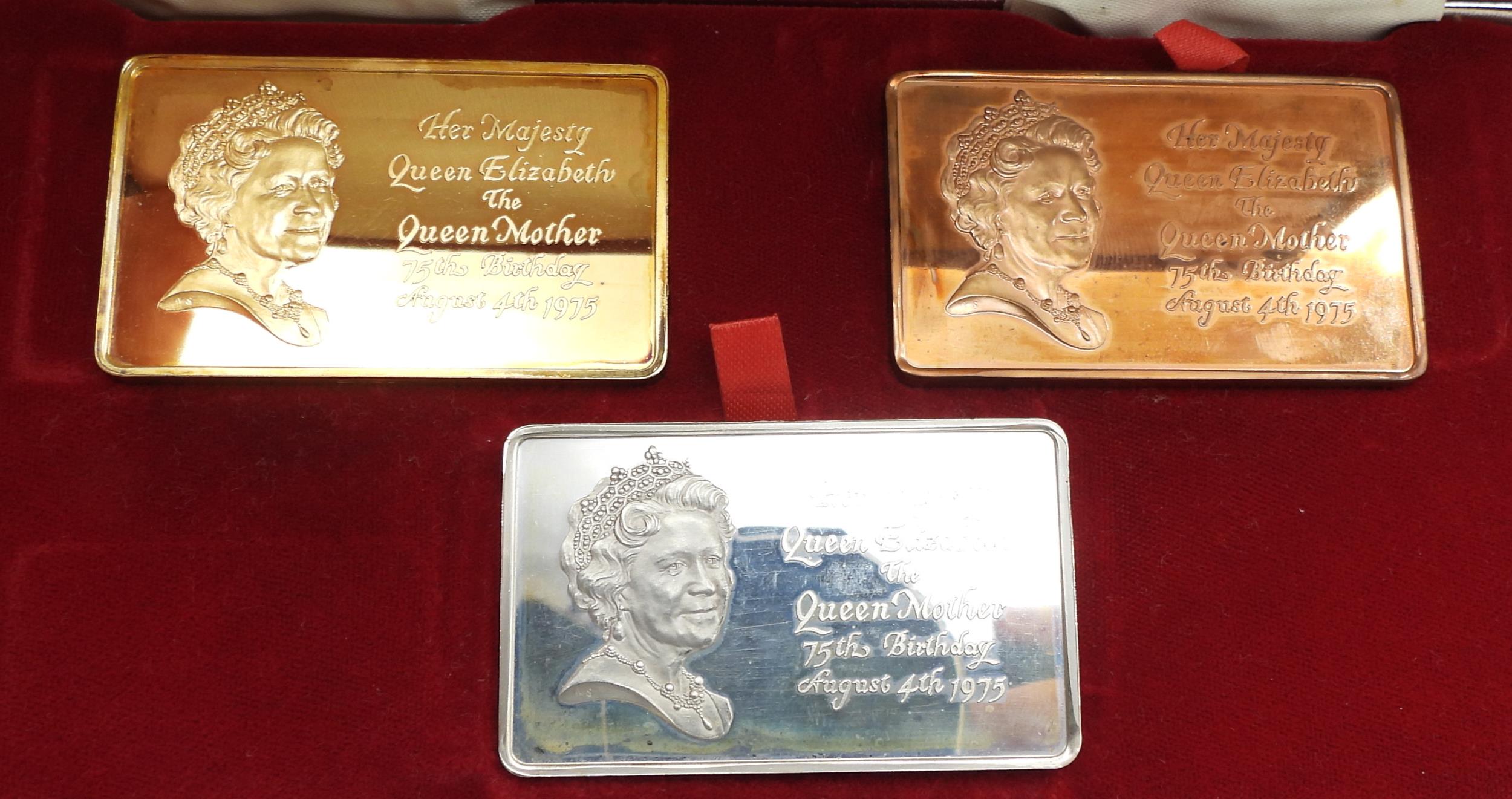 BULLION a lot comprising a cased set of commemorative tablets celebrating the 75th birthday of Her - Image 5 of 6