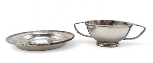 JOHN FINLAYSON LANG; A Scottish Arts and Crafts style silver twin-handled bowl, Edinburgh 1945, of