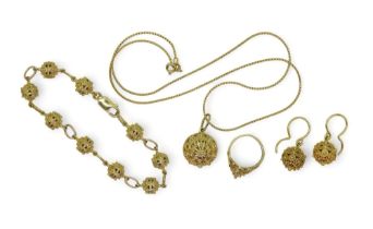 A CONTINENTAL FILLIGREE SUITE comprising of a matching pendant and chain, bracelet, earrings and a