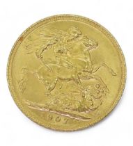 EDWARD VII (1901-1910) 1 Sovereign 1907 Obverse portrait of King Edward VII facing right legend