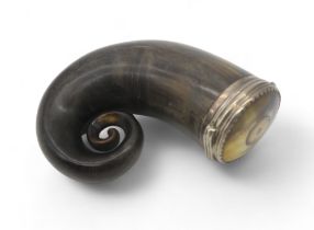 A white metal-mounted ram's horn snuff mull, with vacant cartouche to the lid, 11cm long Condition