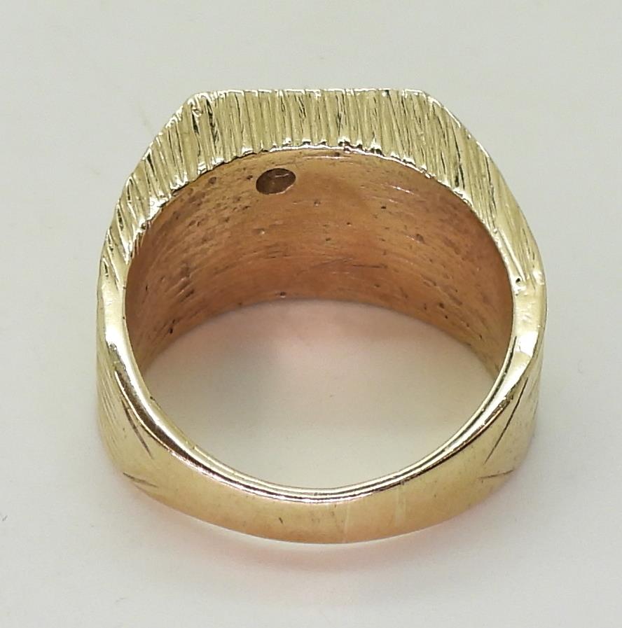 A 9ct gold diamond set signet ring, size R1/2, weight 15.9gms Condition Report:Diamond has a chip - Image 5 of 5