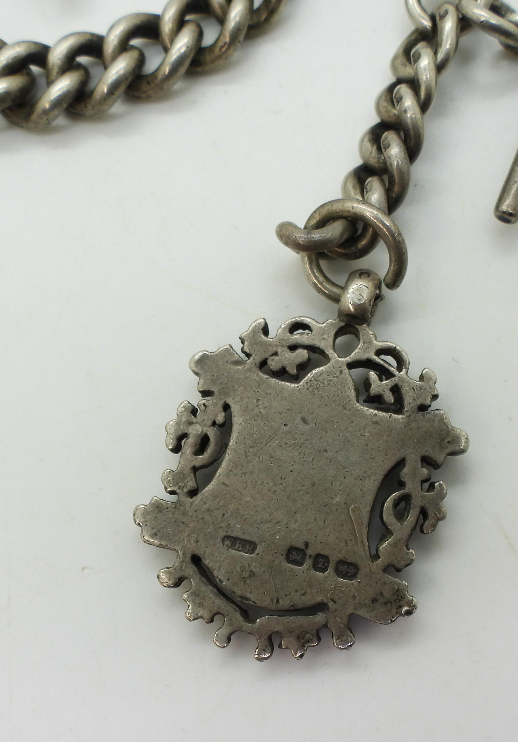 A heavy silver tapered fob chain with silver medallion, hallmarked to every link, tapers from 10.4mm - Image 4 of 4