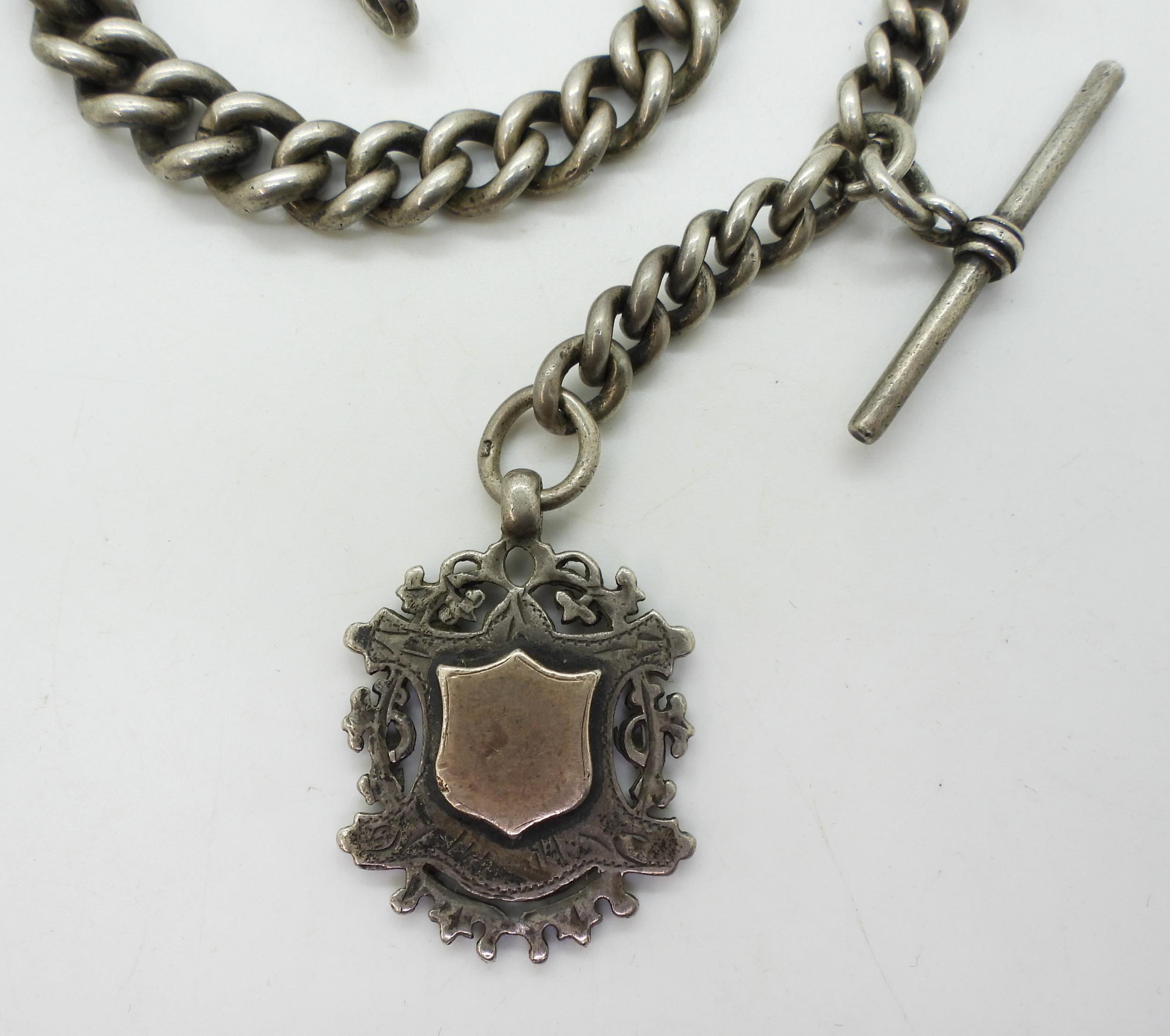 A heavy silver tapered fob chain with silver medallion, hallmarked to every link, tapers from 10.4mm - Image 3 of 4
