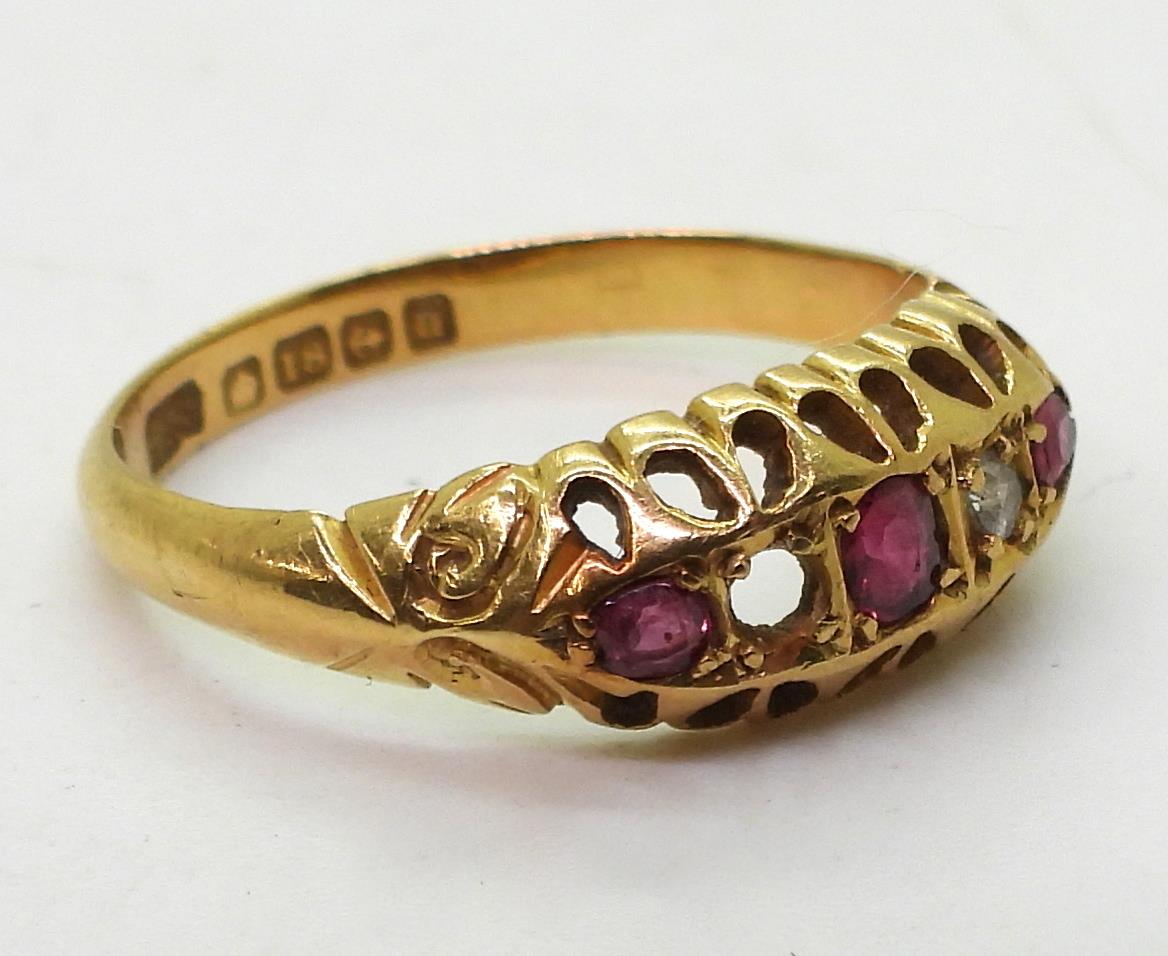 An 18ct red gem & diamond ring, hallmarked Birmingham 1919, finger size O1/2, weight 3.1gms - Image 3 of 5