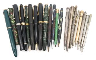 A small collection of vintage pens and propelling pencils, to include a hatched Sterling silver