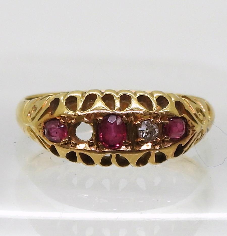 An 18ct red gem & diamond ring, hallmarked Birmingham 1919, finger size O1/2, weight 3.1gms - Image 5 of 5