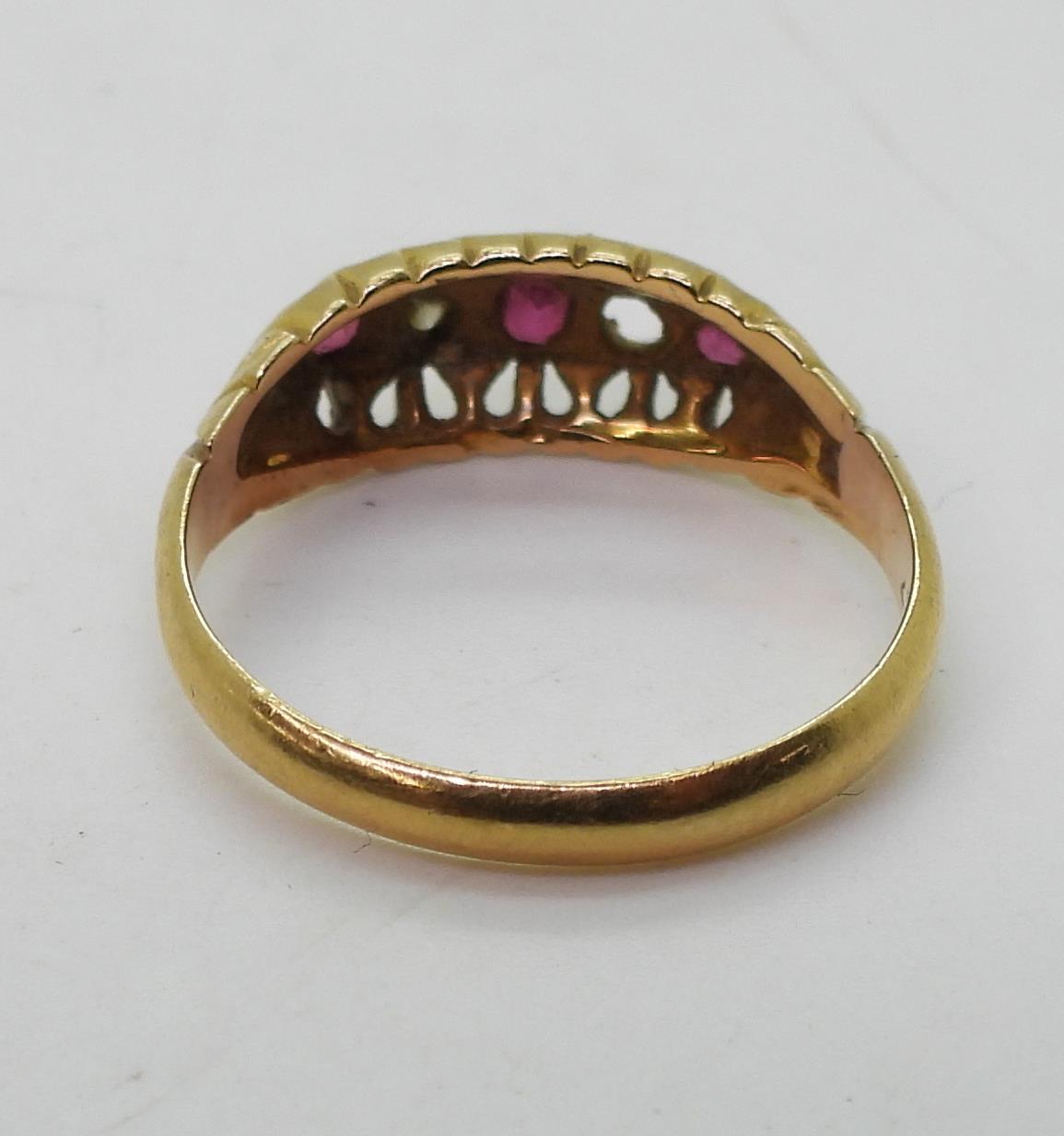 An 18ct red gem & diamond ring, hallmarked Birmingham 1919, finger size O1/2, weight 3.1gms - Image 4 of 5