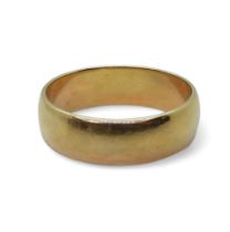 A 14k gold wedding ring, size Y, weight 7.9gms Condition Report:Available upon request