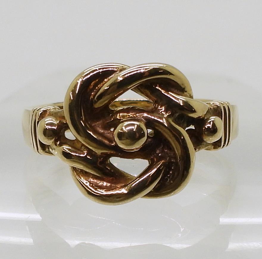 A 9ct gold knot ring, size X1/2, weight 8.2gms Condition Report:Available upon request - Image 2 of 5
