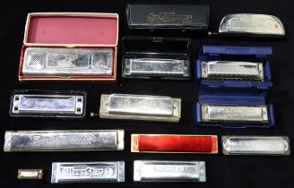 A lot comprising various harmonicas (13) Condition Report:Available upon request