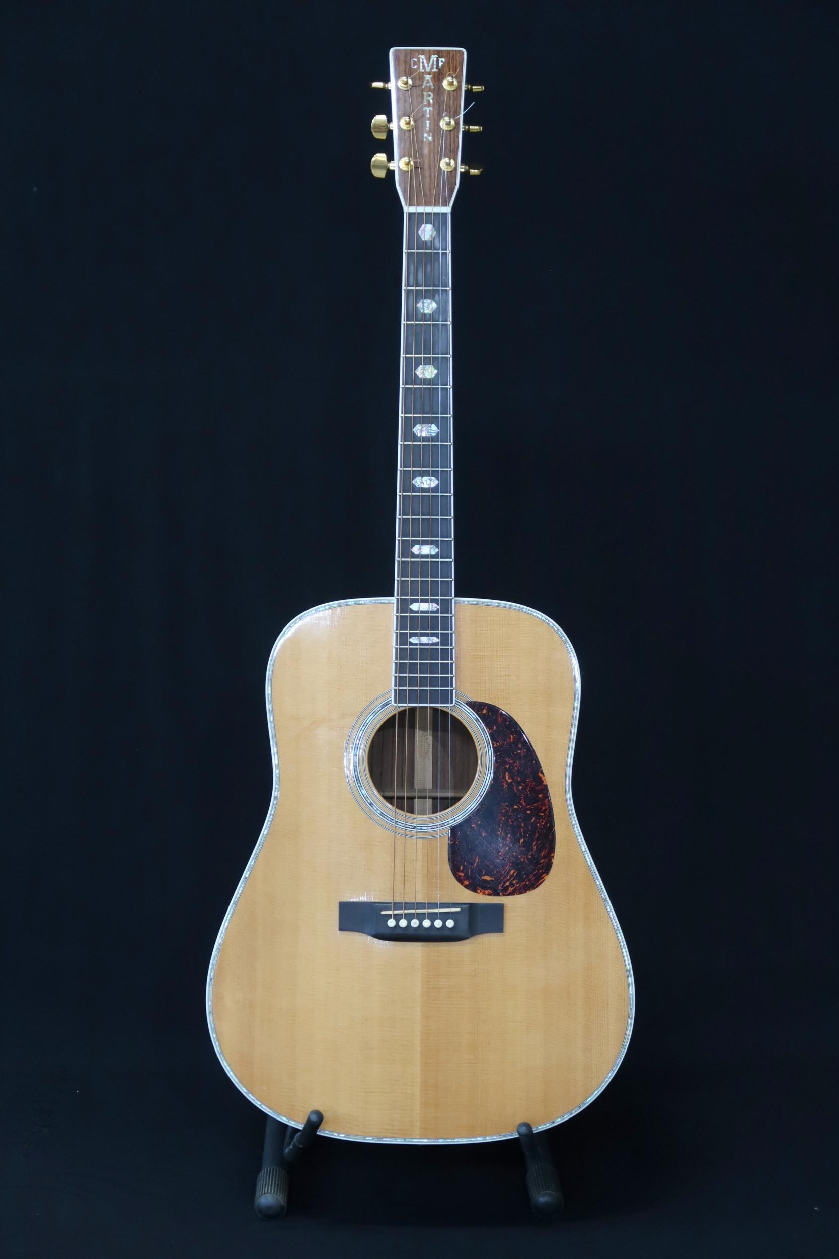 A Martin D-41 dreadnought 6 string acoustic guitar serial number 1012136 made in 2004 with a - Image 17 of 21