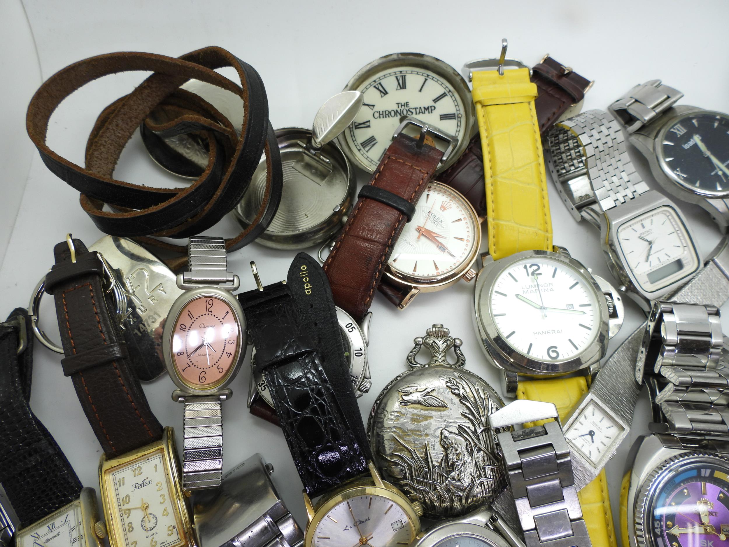 A collection of fashion watches to include, Orient, Sekonda, Casio, Timex, Seiko, and replicas - Image 5 of 6