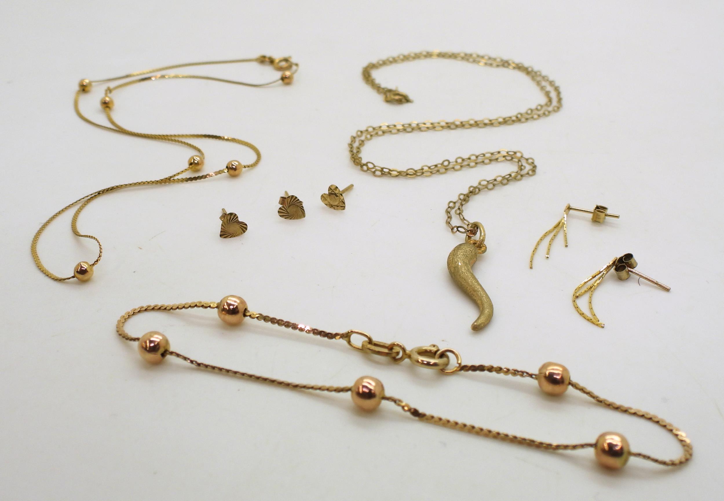 A 9ct gold 40cm bead detailed snake chain, with matching bracelet, a 9ct horn of plenty pendant - Image 2 of 3