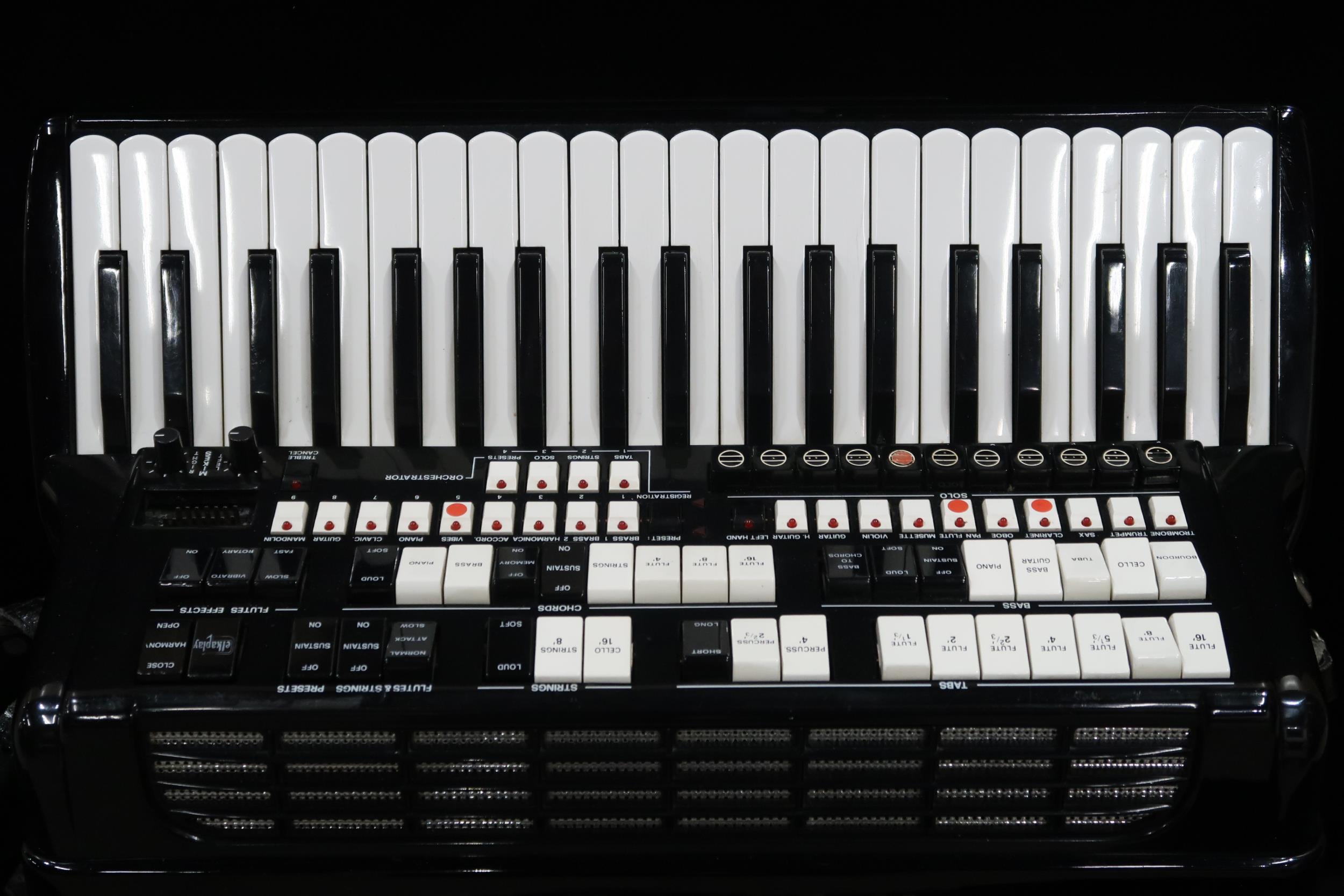 An Elkavox 83 120 bass 41 key piano accordion with case  Condition Report:Available upon request - Image 3 of 8