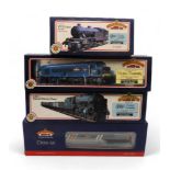 A boxed Bachmann Branch-Line 00-gauge 32-979Y Class 66 Diesel 66301 Fastline locomotive, with an