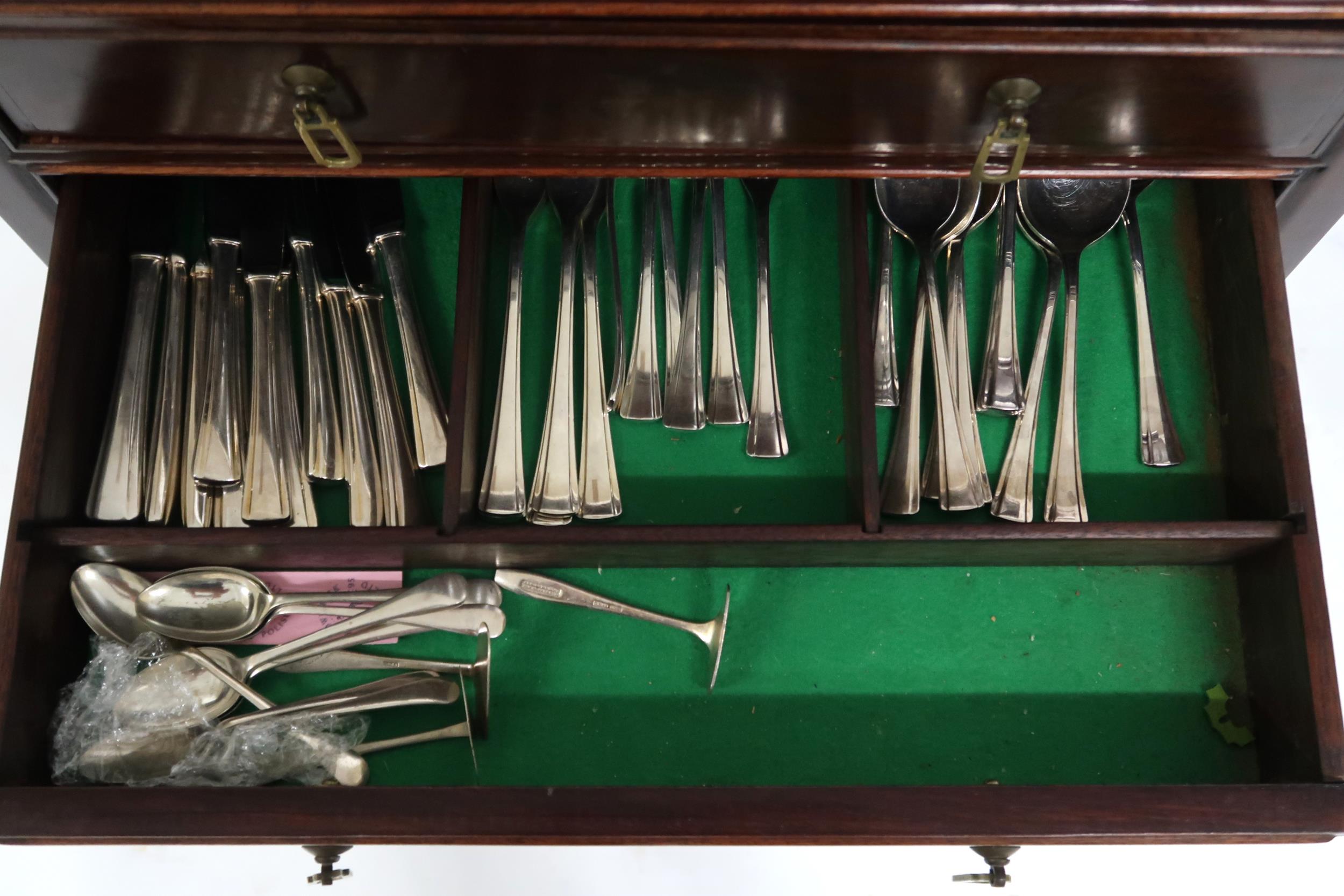 A contemporary Oriental hardwood cutlery canteen with assorted silver plate cutlery contents, 90cm - Image 4 of 6