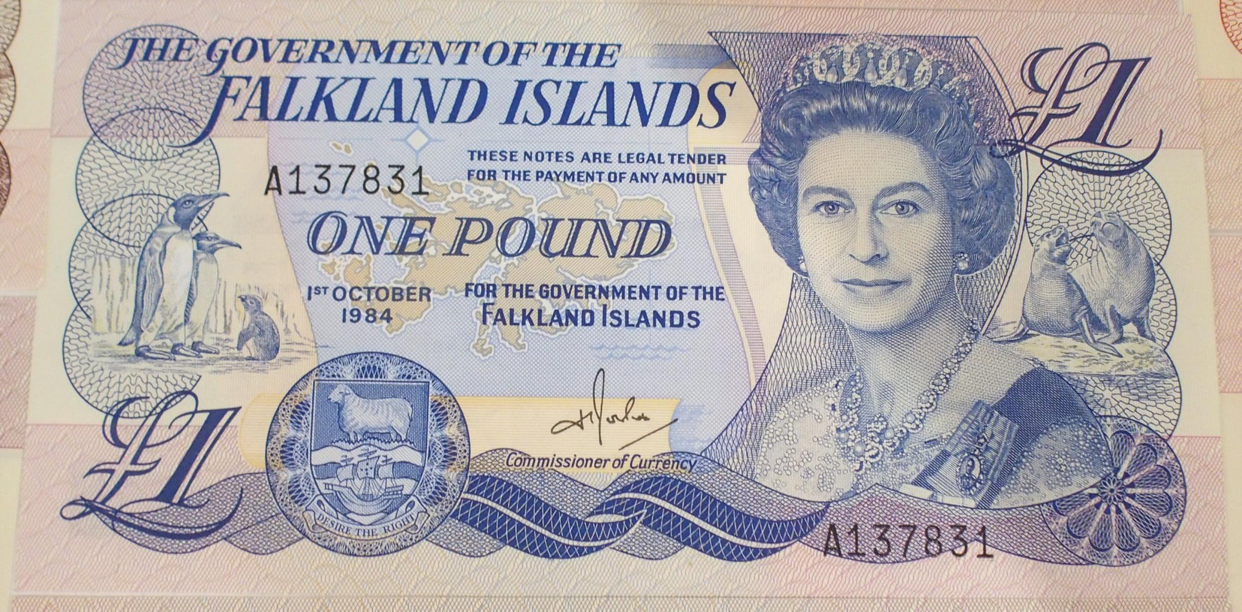 Falkland Islands (British Overseas Territories) Elizabeth II, A171506 £5 14th June 1983, A137831 £ - Image 5 of 8