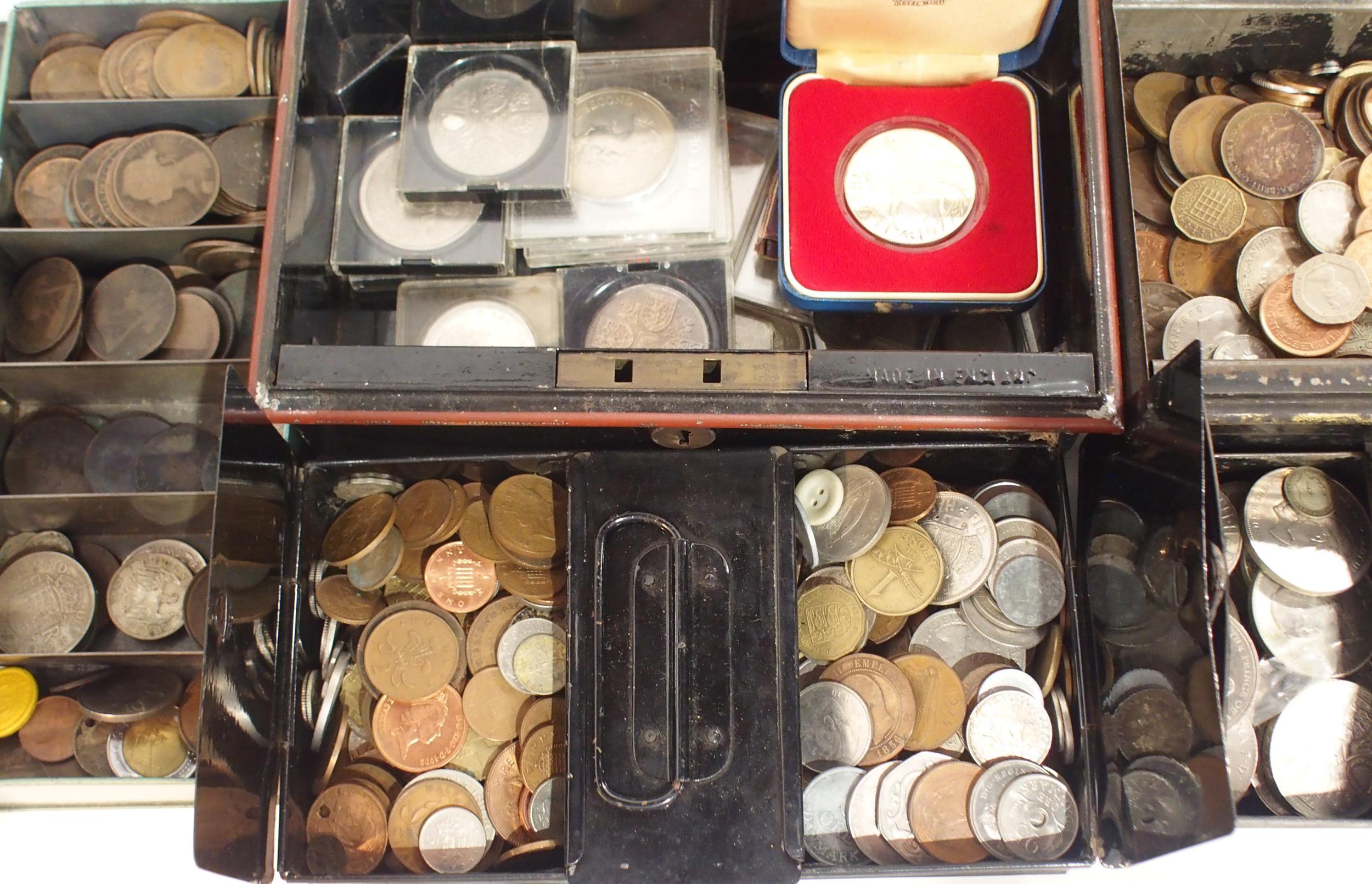 A lot comprising GB and worldwide coinage, a quantity Condition Report:Available upon request - Image 3 of 4