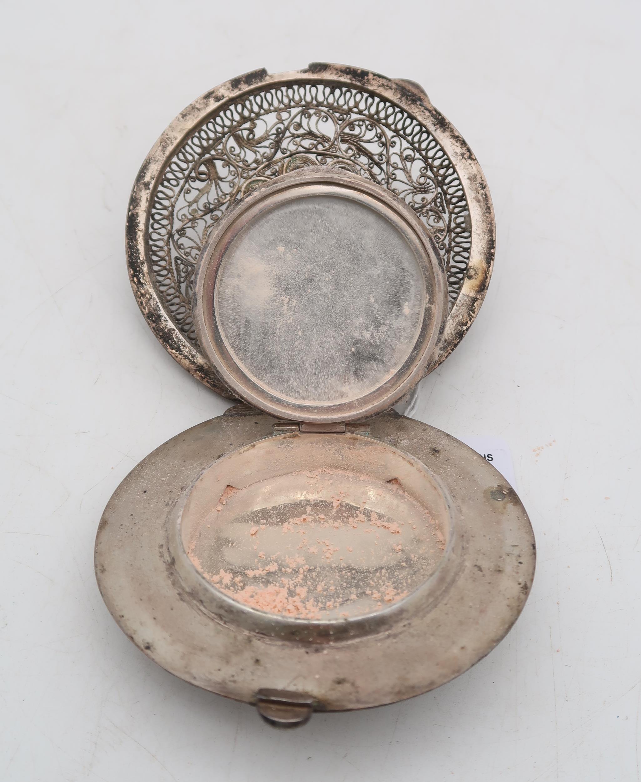 An Egyptian white metal niello filigree powder compact, with decoration of boats to the lid and palm - Image 3 of 4