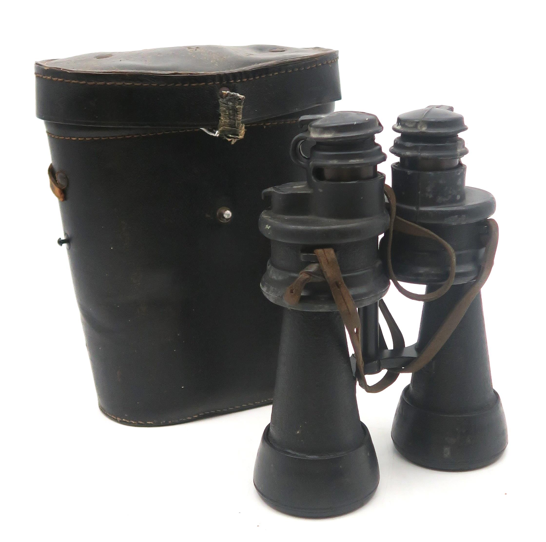 A pair of WW2 German Kriegsmarine 7x50 binoculars by "beh" (Ernst Leitz, Wetzlar), serial no.
