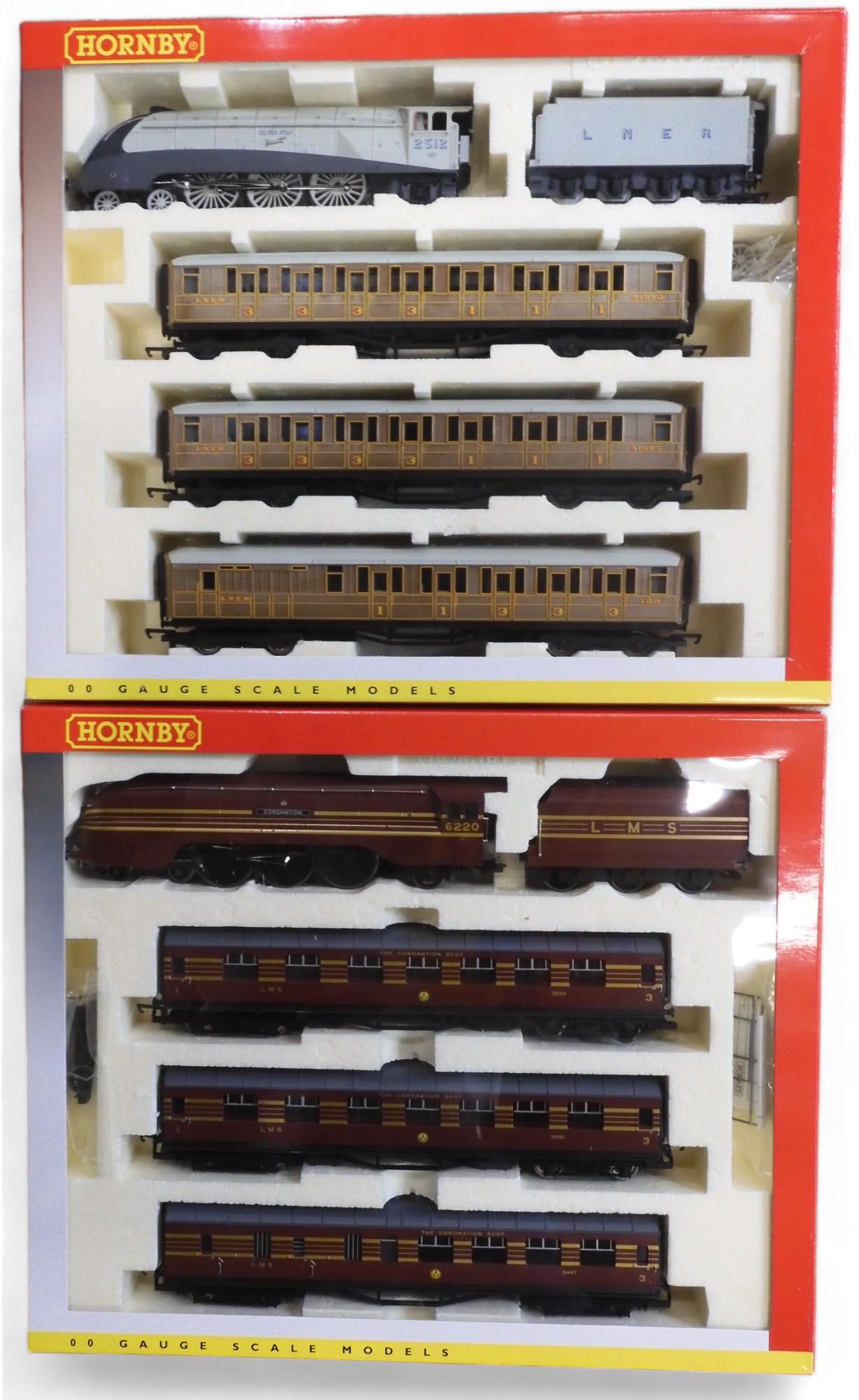 Boxed Hornby 00-gauge R2199M The Coronation Scot and R2373M Silver Fox Train Packs (2) Condition - Image 2 of 2