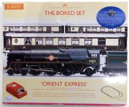 A boxed Hornby 00-gauge "Orient Express" Set (BR 4-6-2 "United States Lines" Merchant Navy Class