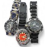 Three Seiko automatic watches Condition Report:No condition report available.