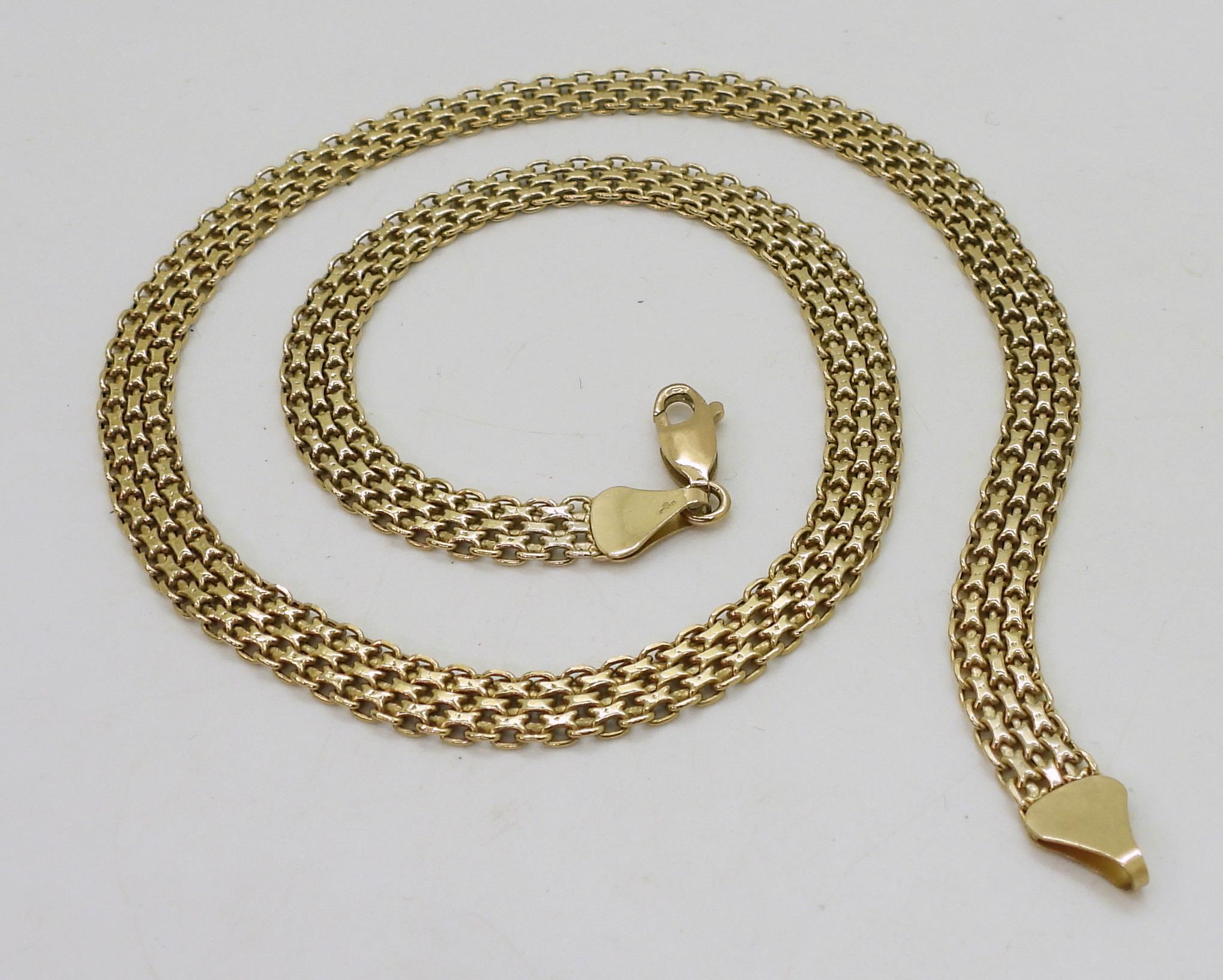 A multi link ribbon shaped chain, length 41cm, weight 6.4gms Condition Report:Available upon - Image 2 of 2
