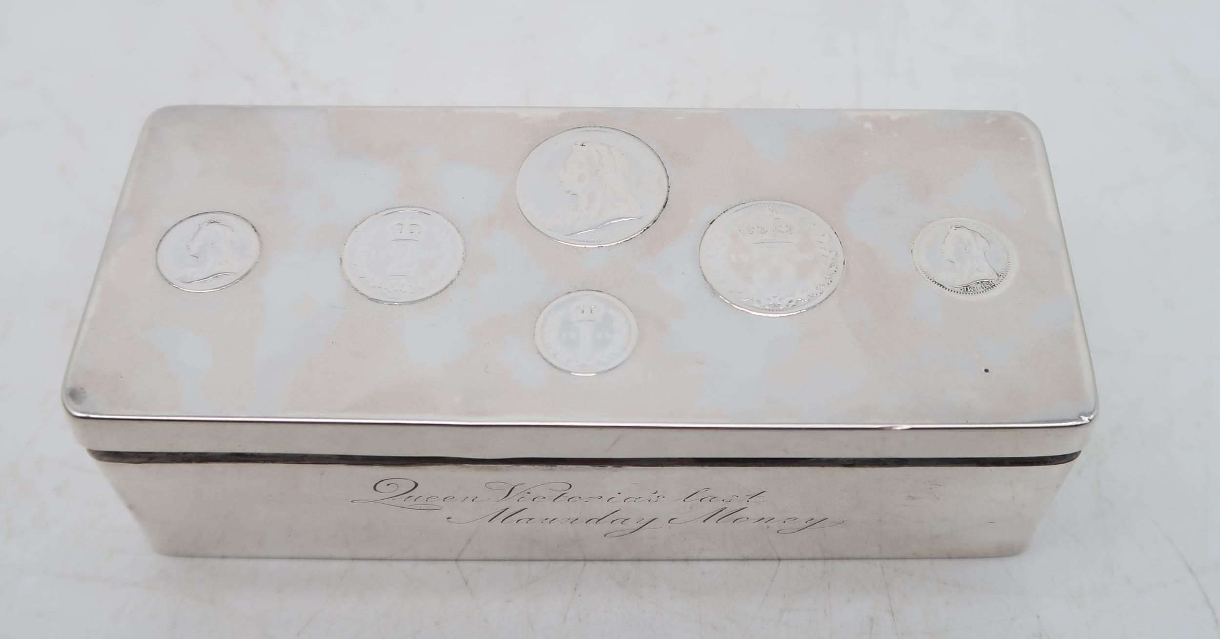 A 'Queen Victoria's last Maunday Money' silver box, by Wilson & Sharp, Edinburgh 1883, 120gms - Image 2 of 3