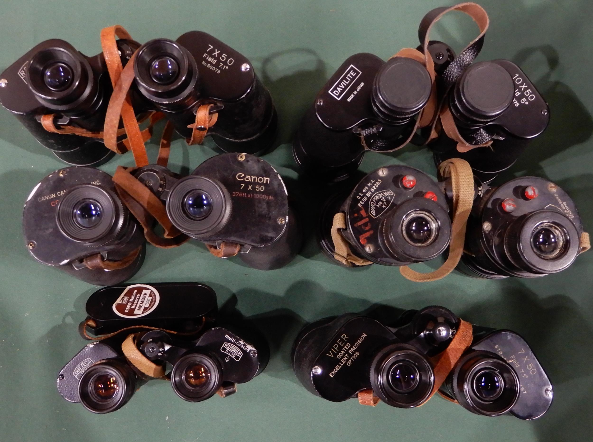 A quantity of binoculars with various makers and models with Nikon, Pentax, E. Leitz, Carl Zeiss, - Image 5 of 19