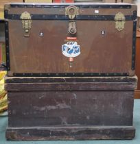 A lot comprising an early 20th century pine chest, 49cm high x 95cm wide x 53cm deep and a metal