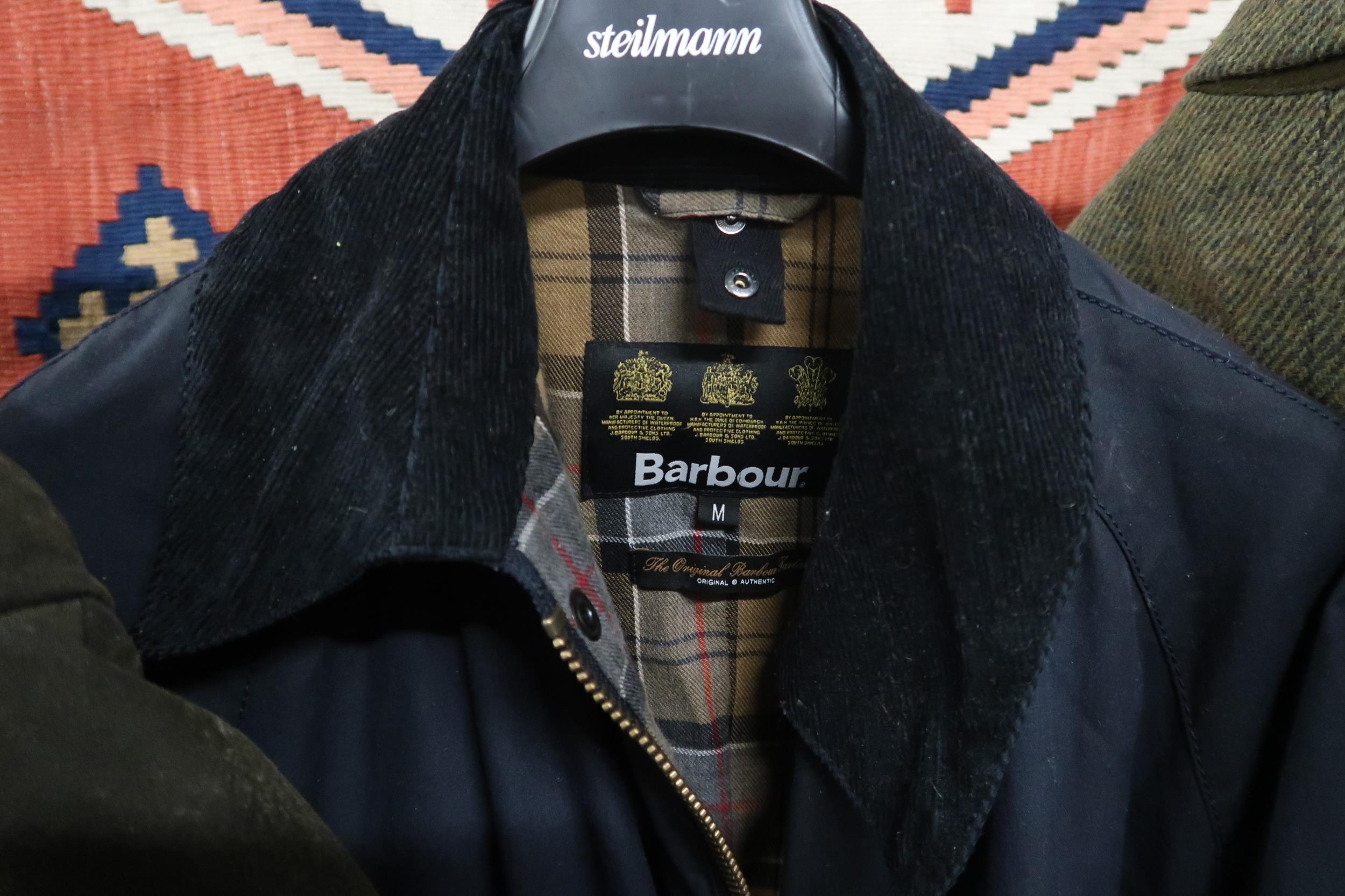 A lot of four gents Barbour waxed canvas jackets/coats and a Blue Riband waxed canvas coat (5) - Image 6 of 6