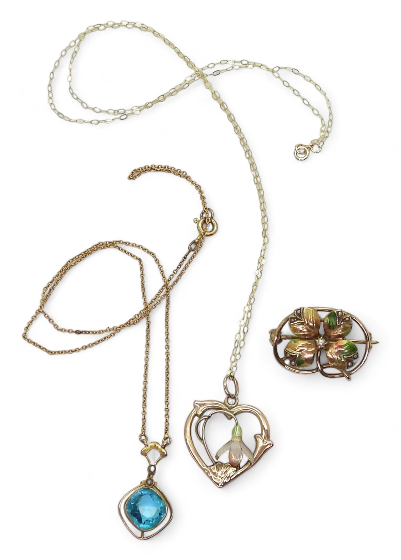 A 9ct gold enamelled snow drop heart shaped pendant and chain, a yellow metal enamel  and pearl